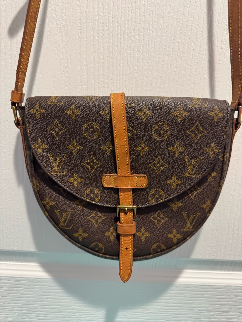 Louis Vuitton Monogram Chantilly MM Saddle Bag